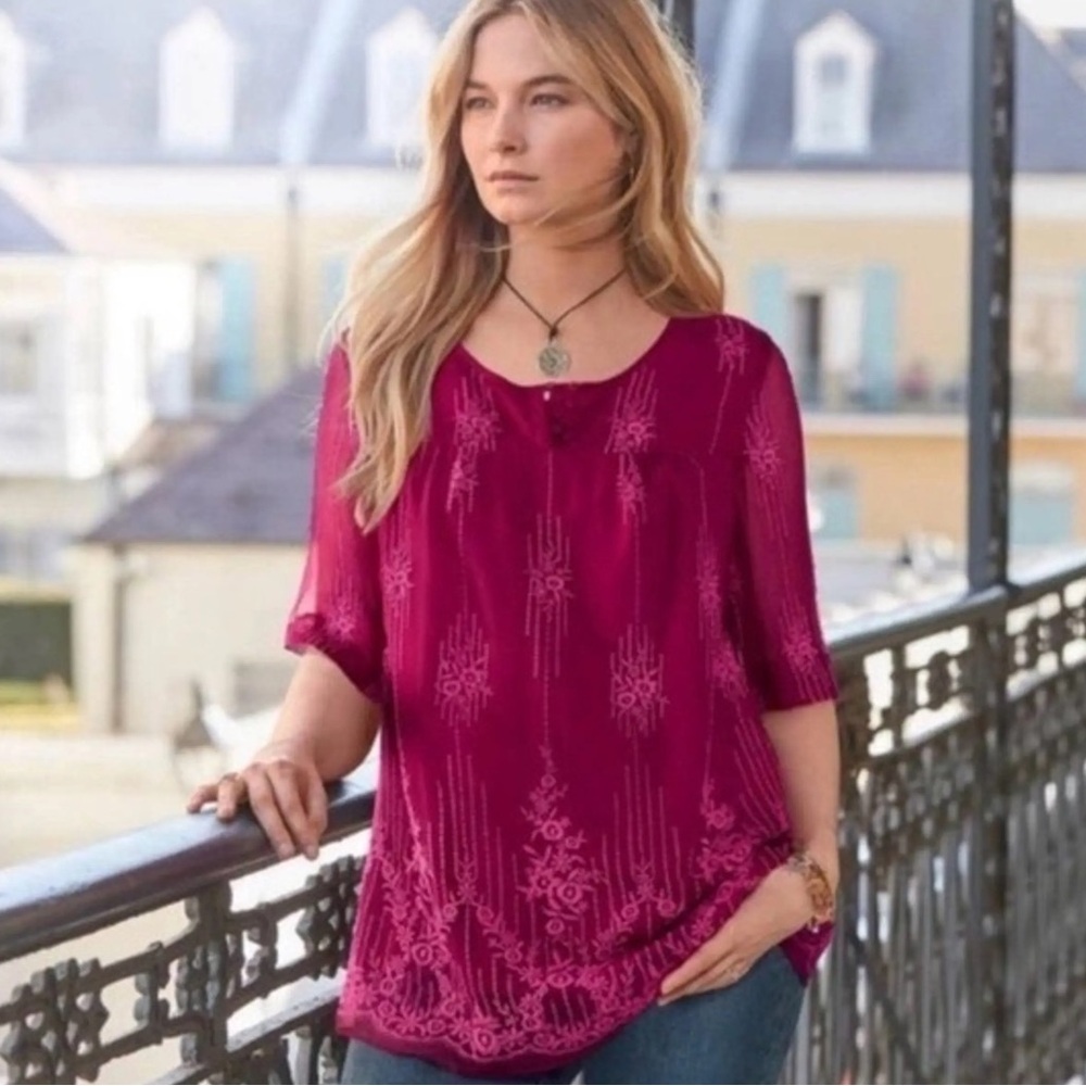 Sundance Magenta Embroidered Blouse